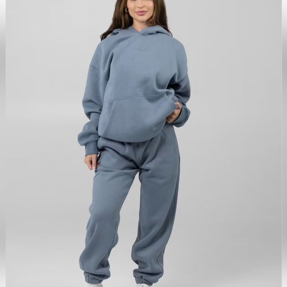 Signature Sky blue Sweatpants (XS) & hoodie (XS)